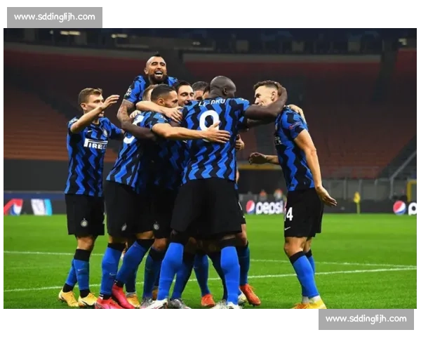 欧联直播聚焦豪门对决全景解析赛事看点与战术风云冠军之路前瞻深度剖析